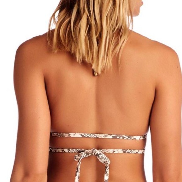 Vitamin A Serra Keyhole Wrap Bikini Top - Picture 2 of 6